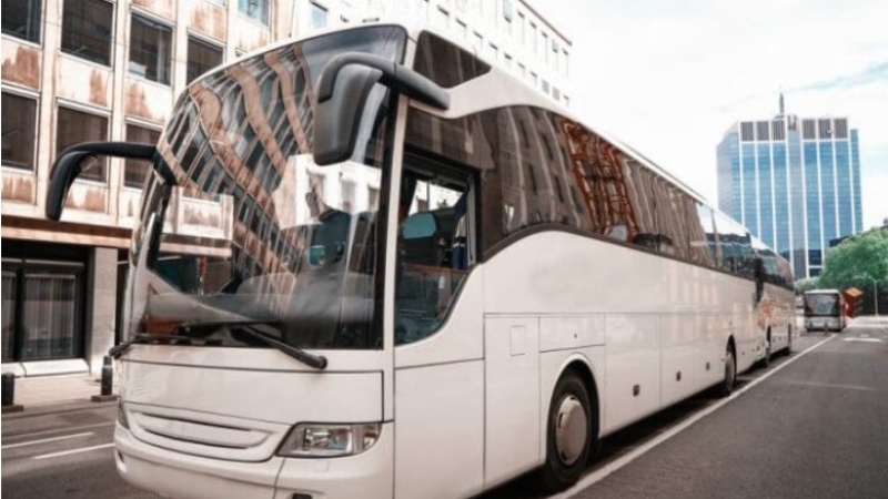 Tour New York’s Hidden Gems with Charter Bus Rental